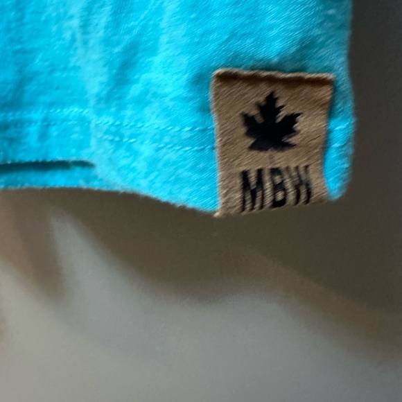 MUSKOKA BEAR WEAR | Ladies XL Crewneck T-Shirt - Picture 4 of 5